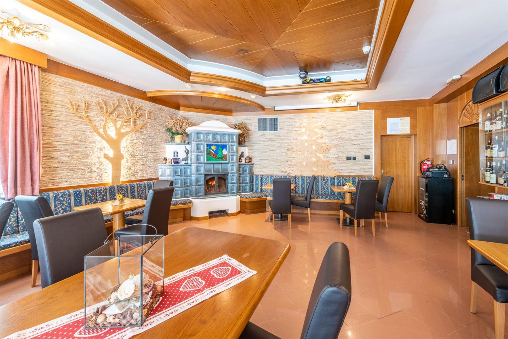 Hotel Alpino Wellness & Spa Peio Fonti Eksteriør billede