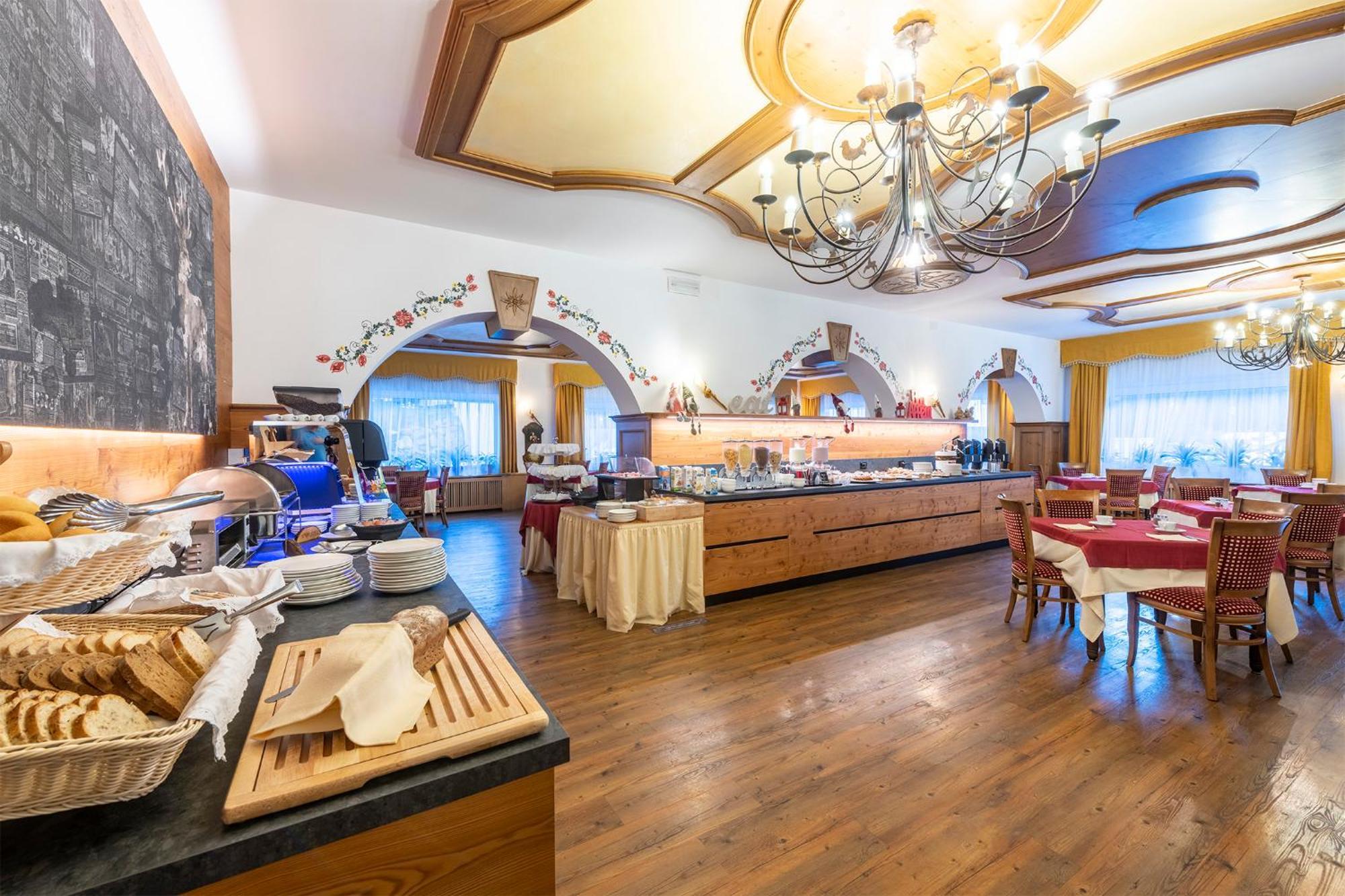 Hotel Alpino Wellness & Spa Peio Fonti Eksteriør billede