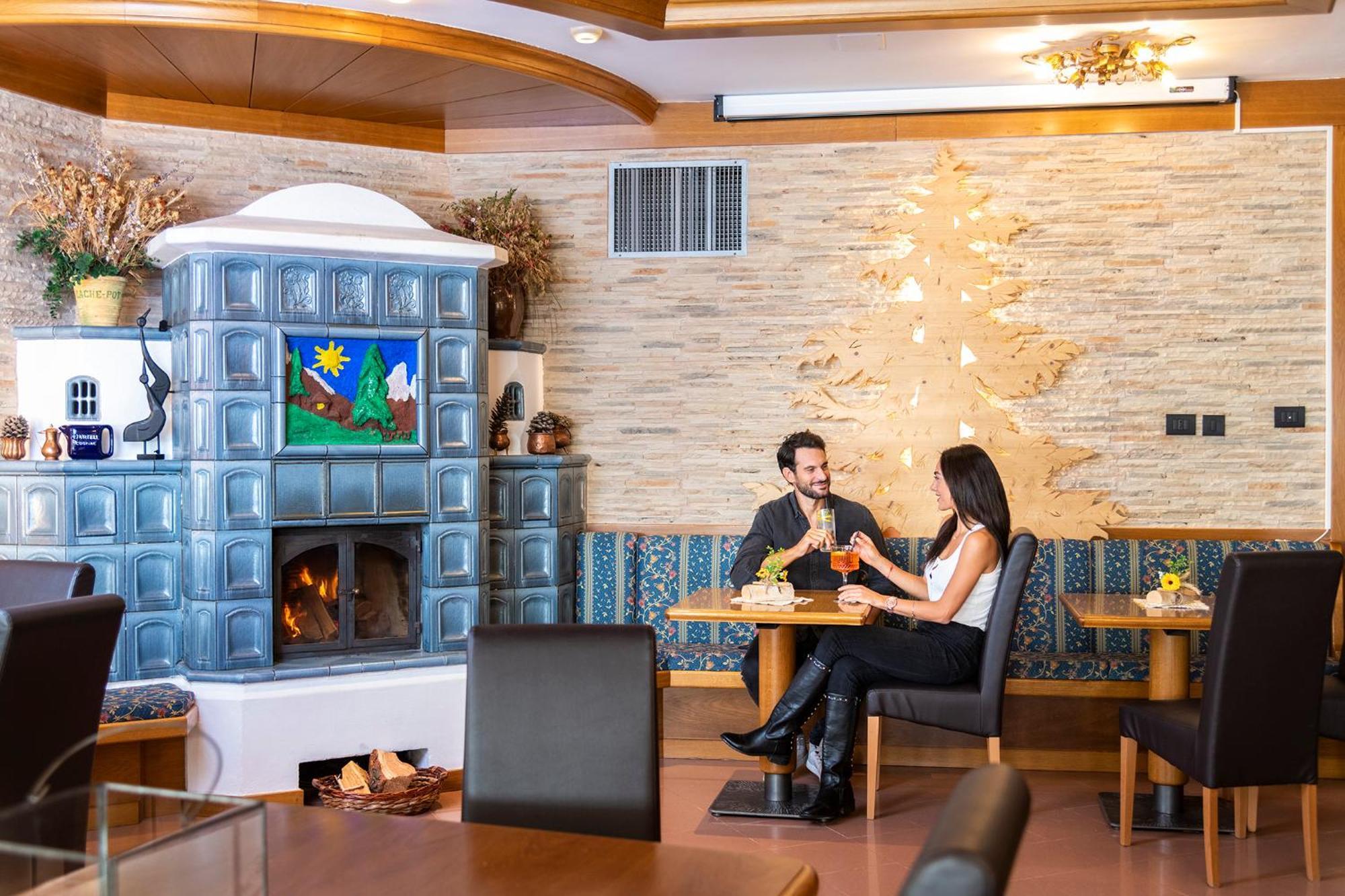 Hotel Alpino Wellness & Spa Peio Fonti Eksteriør billede