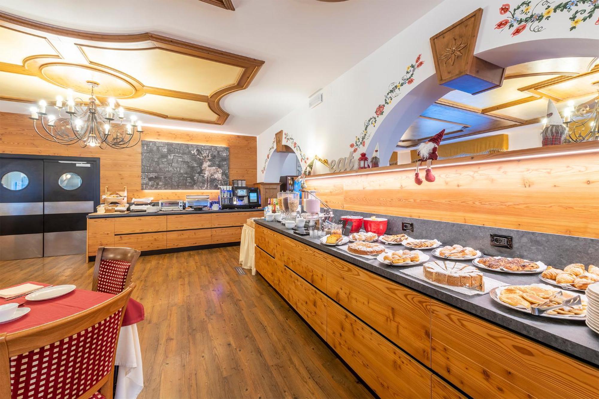 Hotel Alpino Wellness & Spa Peio Fonti Eksteriør billede